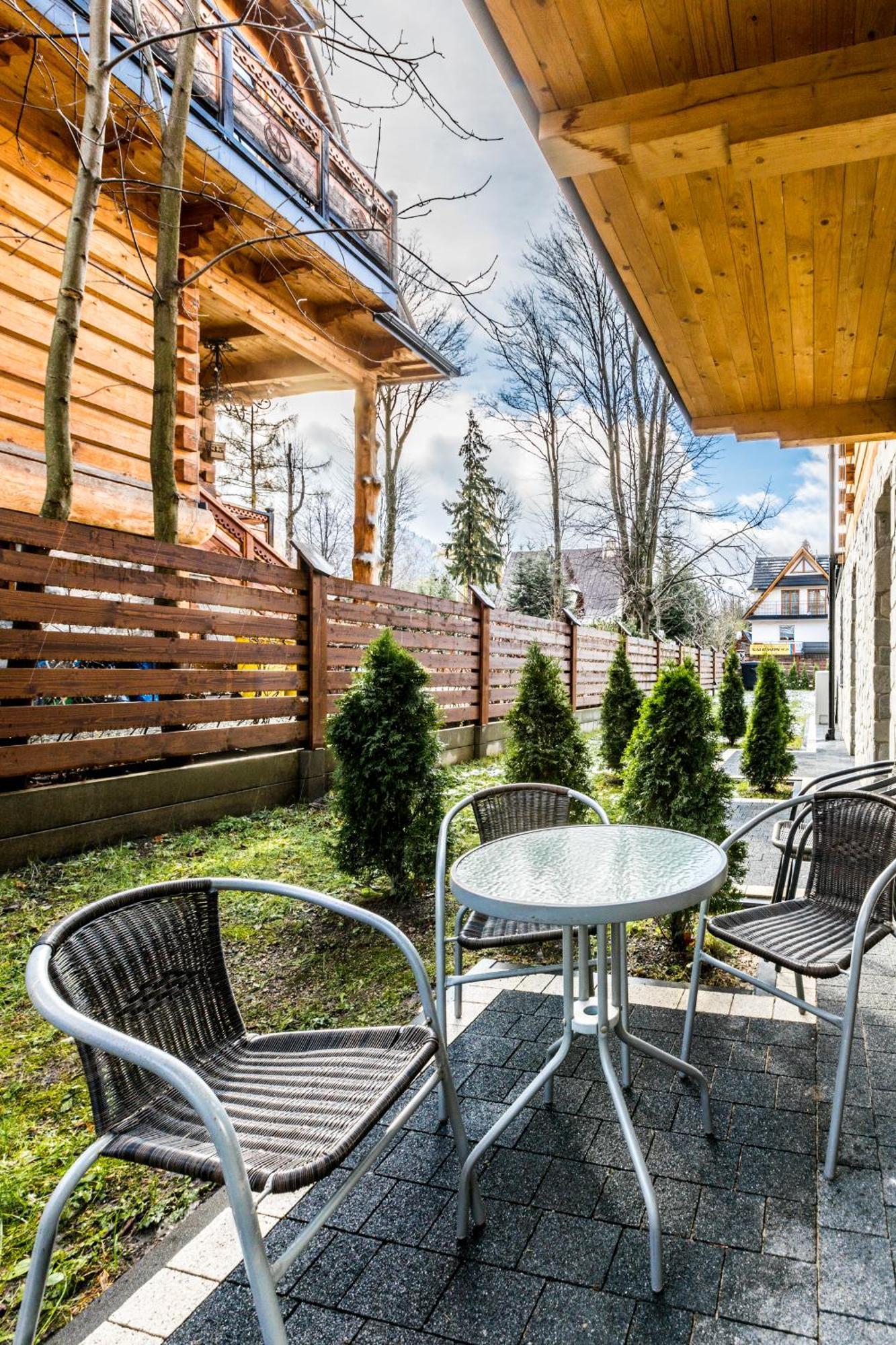 Aparthotel Lucylla Zakopane Exterior photo